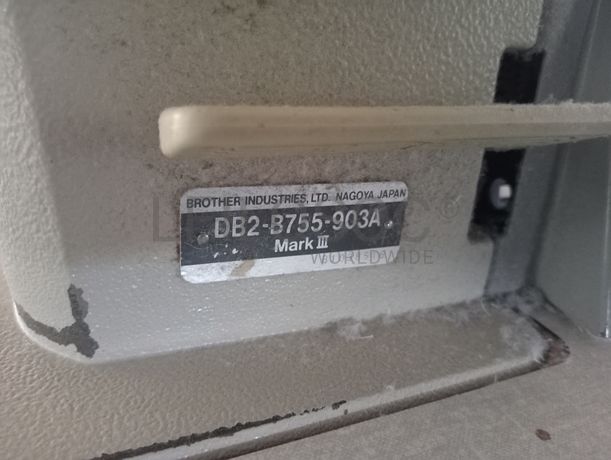 Máquinas de Ponto Corrido · Máquinas de Corte e Cose · Bobinador