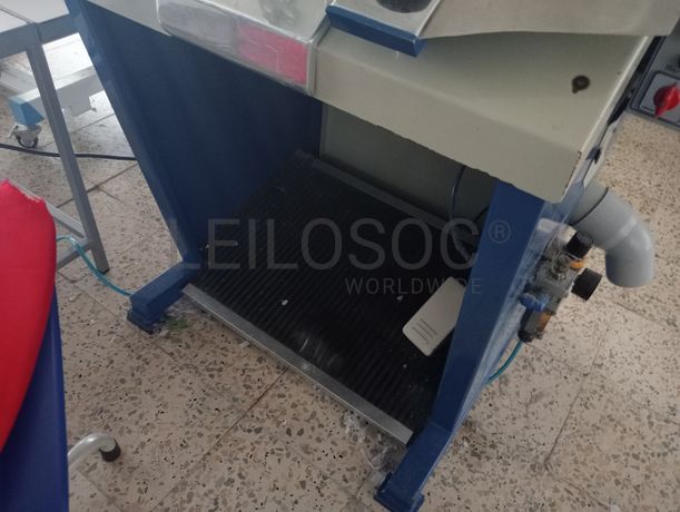 Máquinas de Ponto Corrido · Máquina de Mosquear · Máquina de Corte e Cose · Máquina de Virar Punhos e Colarinhos