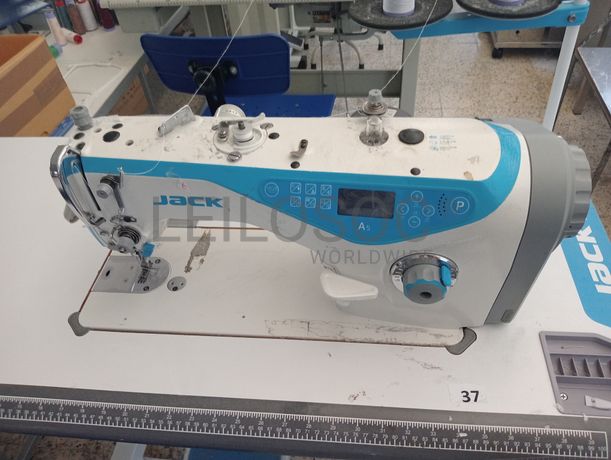 Máquinas de Ponto Corrido · Máquina de 2 agulhas · Máquina de corte e cose · Máquina de pregar molas · Diversos