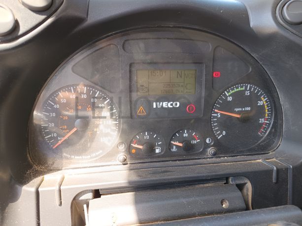 Iveco AD 260T41 · Ano 2008