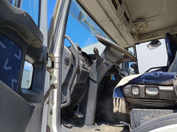 Iveco AD 260T41 · Ano 2008