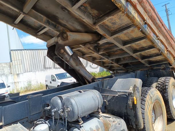 Iveco AD 260T41 · Ano 2008