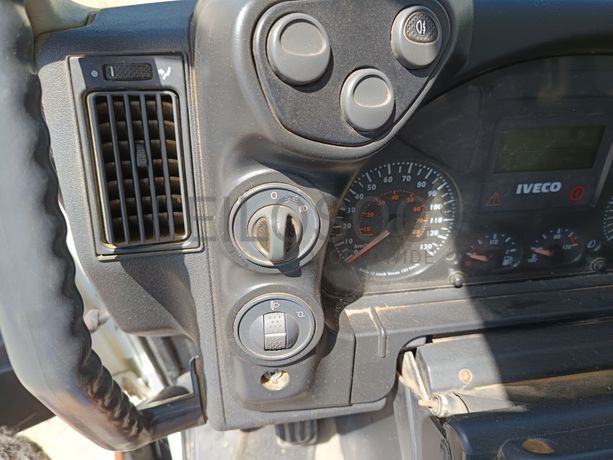 Iveco AD 260T41 · Ano 2008