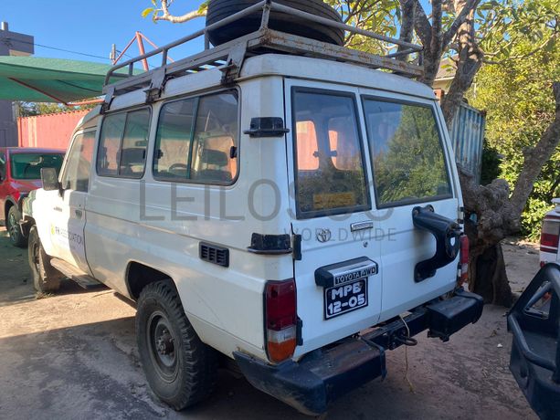 Toyota Land Cruiser 4x4