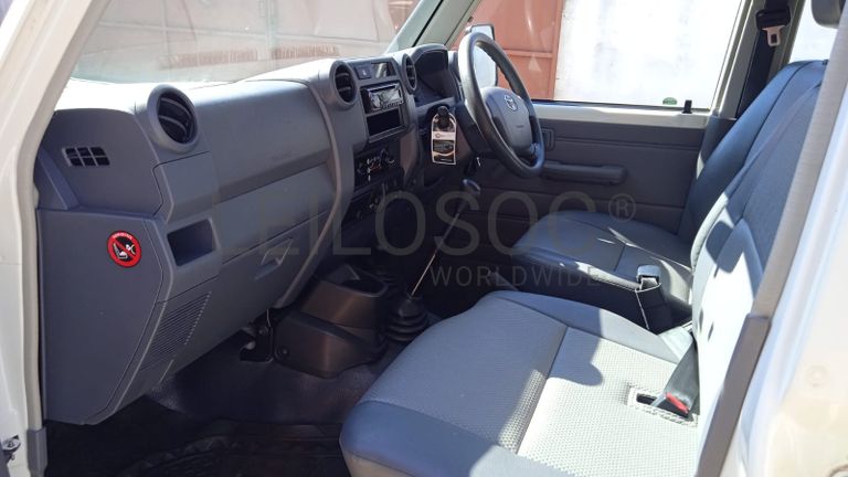 Toyota Land Cruiser · Ano 2016