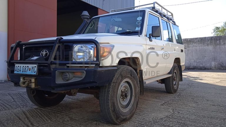 Toyota Land Cruiser · Ano 2016