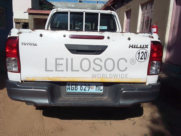 Toyota Hilux