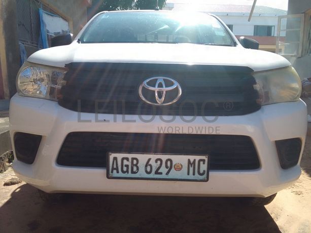 Toyota Hilux