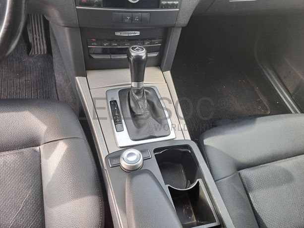 Mercedes-Benz E250 CDI · Ano 2010