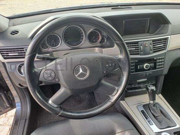 Mercedes-Benz E250 CDI · Ano 2010