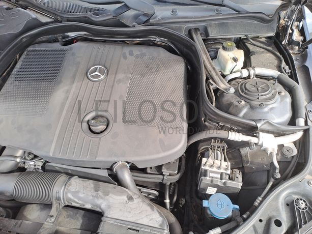 Mercedes-Benz E250 CDI · Ano 2010