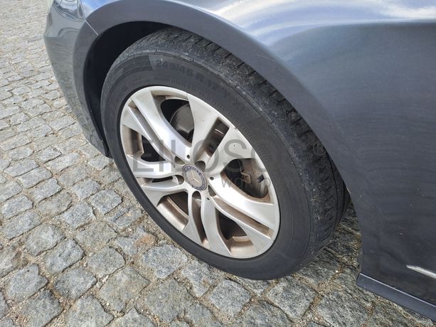 Mercedes-Benz E250 CDI · Ano 2010