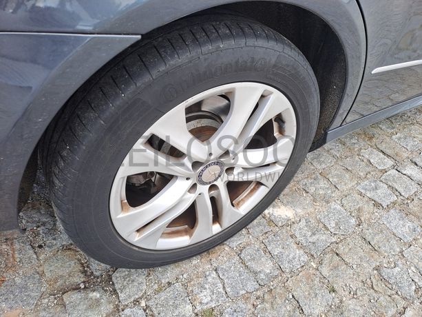 Mercedes-Benz E250 CDI · Ano 2010