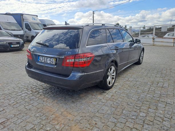 Mercedes-Benz E250 CDI · Ano 2010