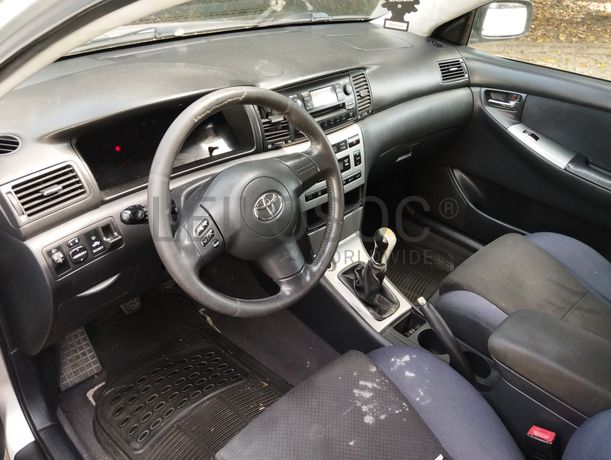 Toyota Corola · Ano 2004