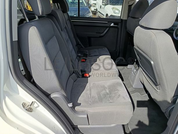 Volkswagen Touran 2.0 TDI · Ano 2012