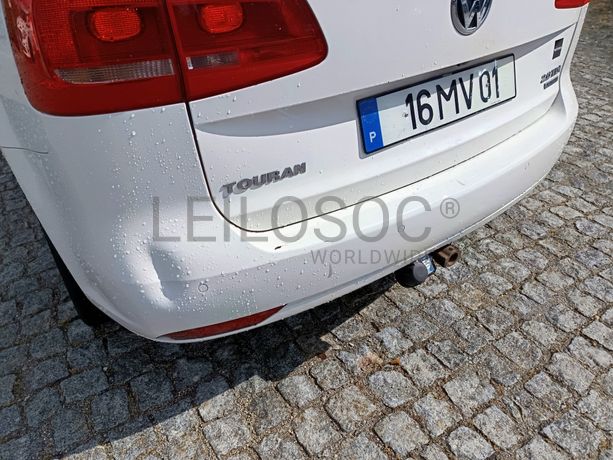 Volkswagen Touran 2.0 TDI · Ano 2012