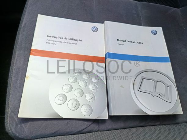 Volkswagen Touran 2.0 TDI · Ano 2012