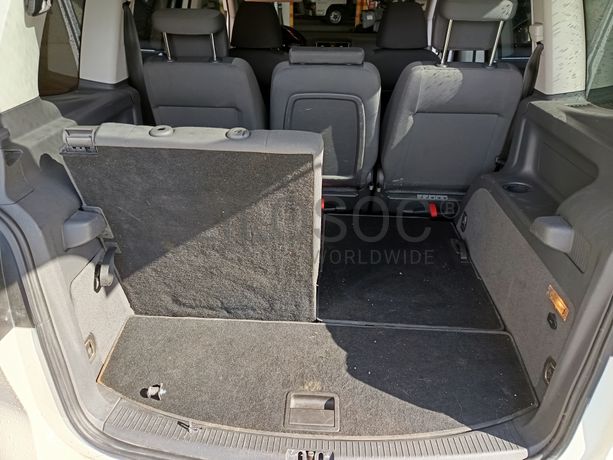 Volkswagen Touran 2.0 TDI · Ano 2012