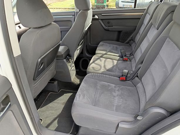 Volkswagen Touran 2.0 TDI · Ano 2012