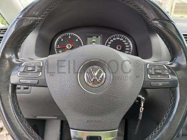 Volkswagen Touran 2.0 TDI · Ano 2012