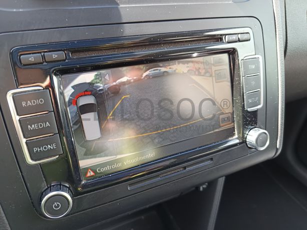 Volkswagen Touran 2.0 TDI · Ano 2012