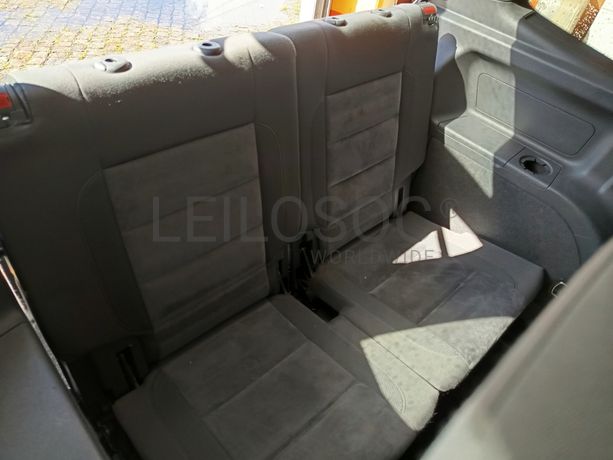 Volkswagen Touran 2.0 TDI · Ano 2012