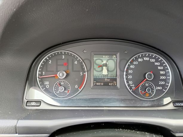 Volkswagen Touran 2.0 TDI · Ano 2012