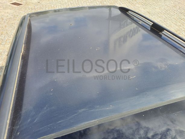 Mercedes-Benz C220 CDI · Ano 2000