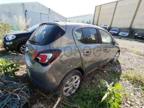 Opel Corsa · Ano 2015