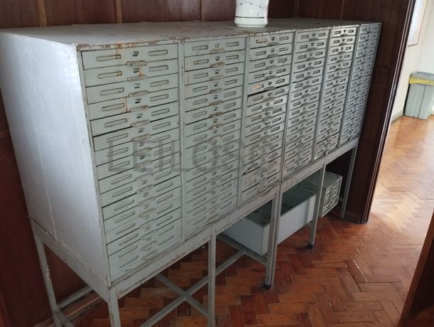 Equipamento de Escritório