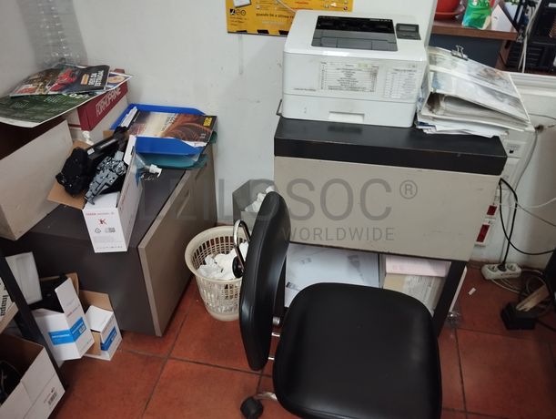 Equipamento de Escritório