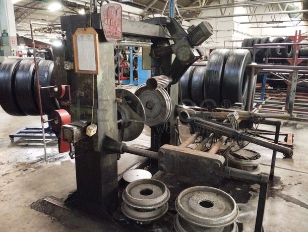 Equipamento de Colagem