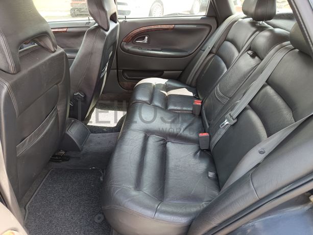 Volvo V40 · Ano 1998