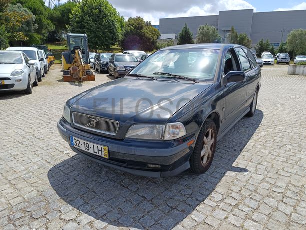 Volvo V40 · Ano 1998