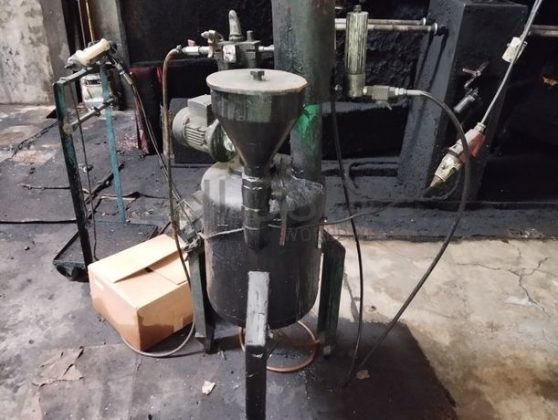 Cabine de Aplicação de Cola