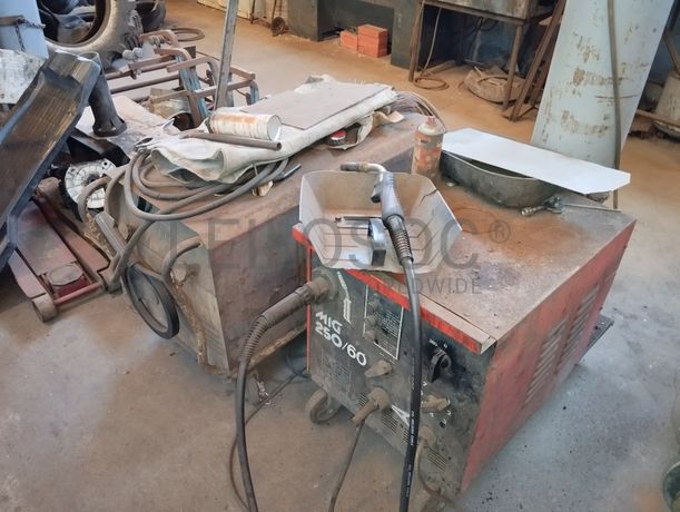 Maquinaria · Diversos