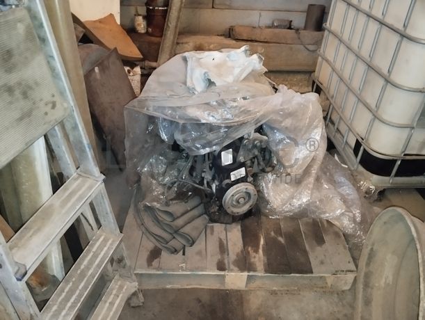 Maquinaria · Diversos