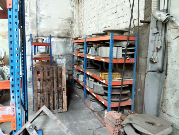 Moldes · Porta paletes· Diversos