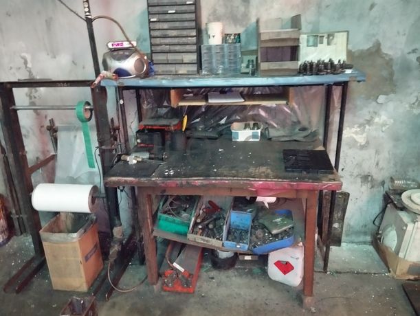 Moldes · Porta paletes· Diversos