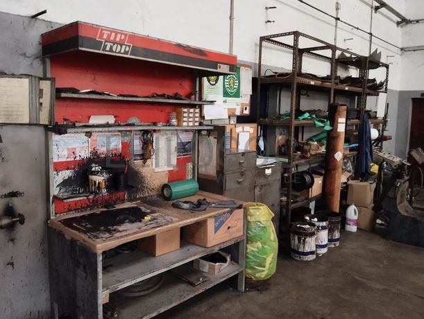 Moldes · Porta paletes· Diversos