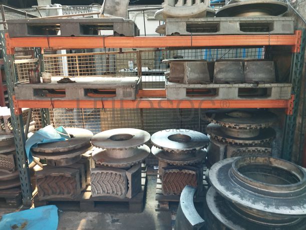 Moldes · Porta paletes· Diversos