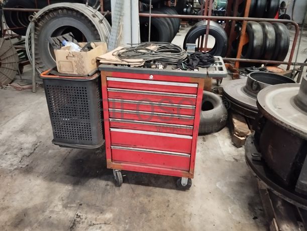 Moldes · Porta paletes· Diversos