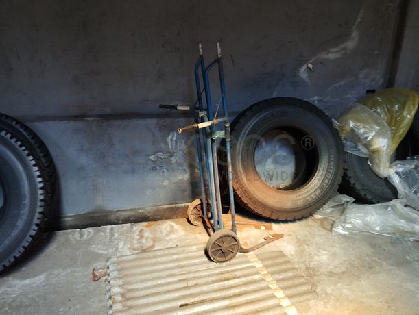 Moldes · Porta paletes· Diversos