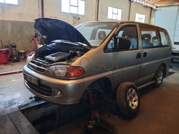 Mitsubishi Space Gear