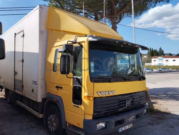 Volvo FL6 12