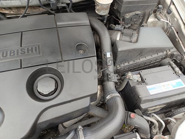 Mitsubishi Spacestar · Ano 2002