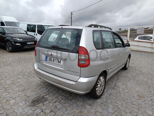Mitsubishi Spacestar · Ano 2002