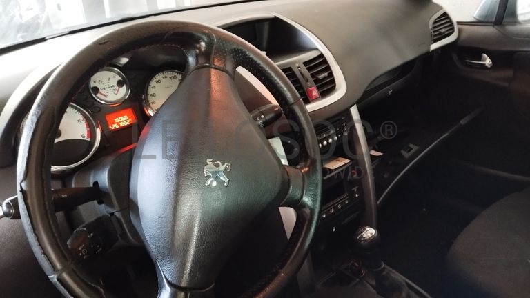 Peugeot 207 SW · Ano 2009