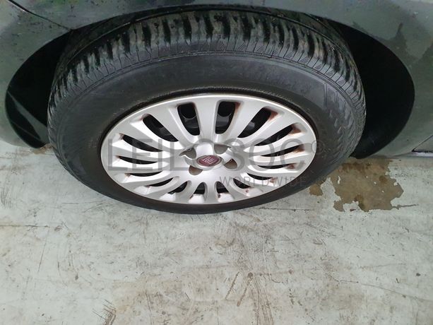 Fiat Punto · Ano 2015